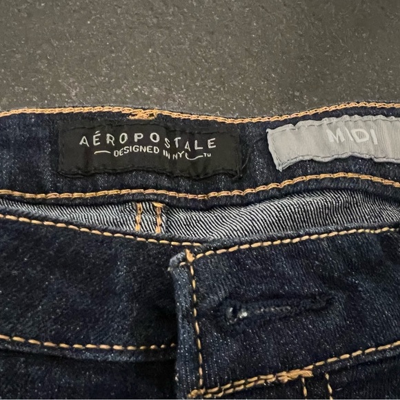 Worn once Aeropostale Midi Denim stretch shorts suze 6 - Picture 3 of 4